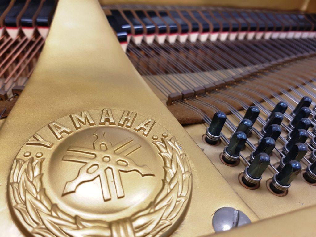 Yamaha G 1 Piano Zifreind