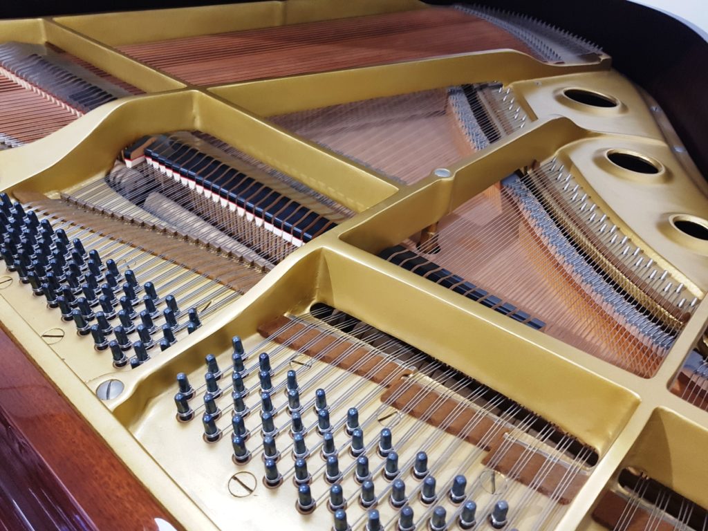 Yamaha G 1 Piano Zifreind