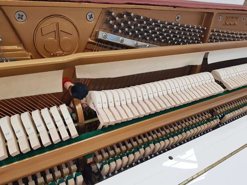Hyundai Klavier Gebraucht bei PianoZifreind