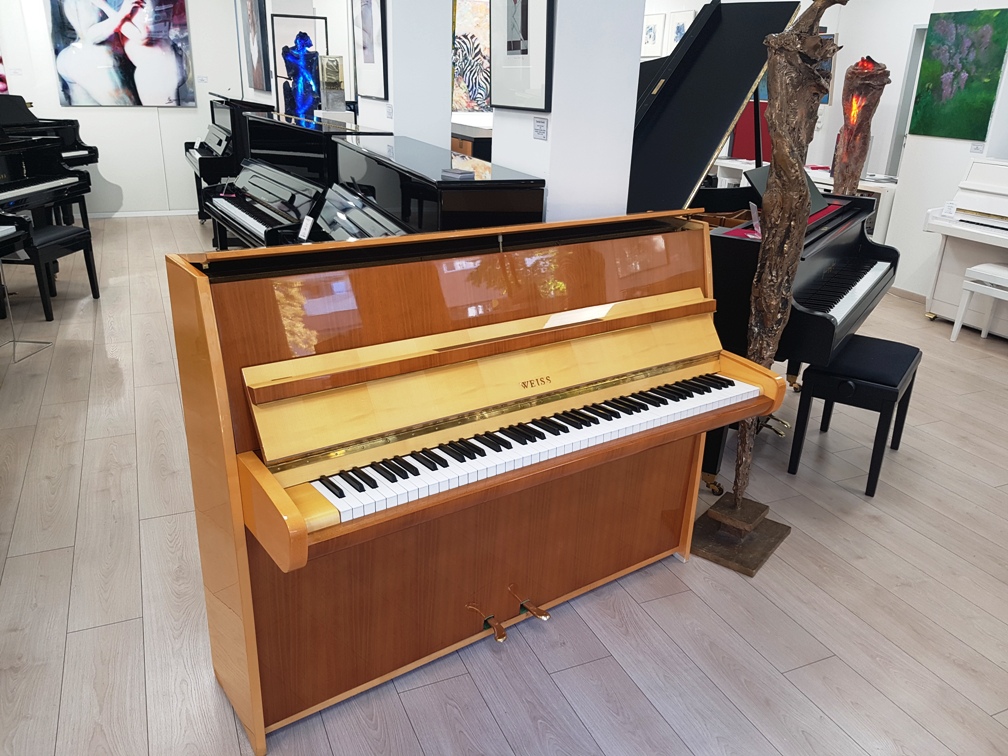 Weiss Klavier Piano Zifreind