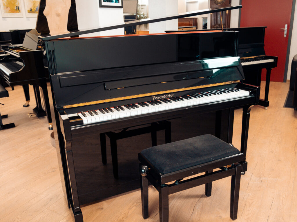 Pesendorfer Klavier Piano Zifreind