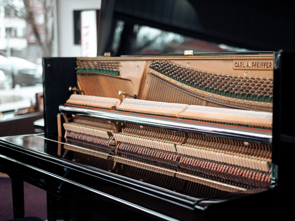 Pfeiffer Klavier, Piano Zifreind, Österreich, Tirol
